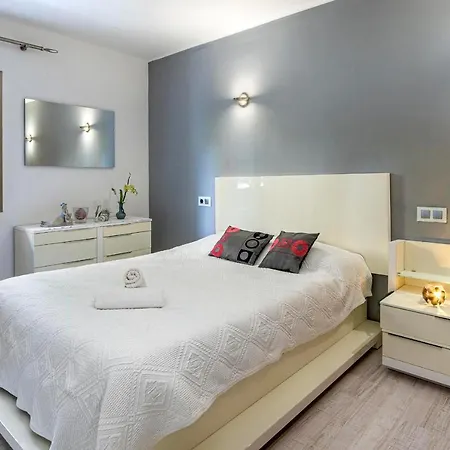 Vista Monte Ii - Francisca Appartamento